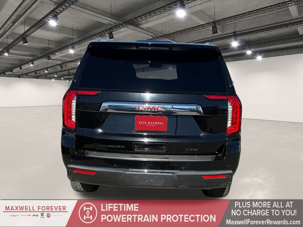 Used 2022 GMC Yukon SLT w/ SLT Premium Package image 15