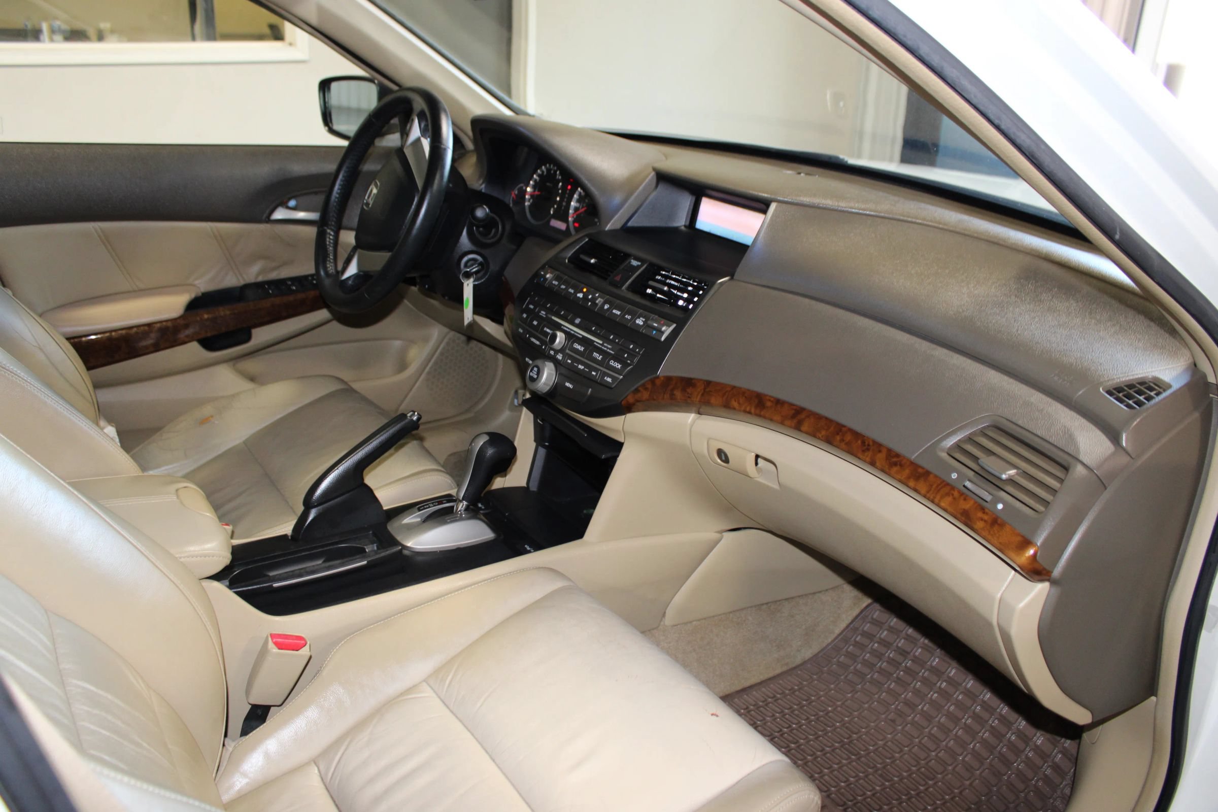 Used 2008 Honda Accord EX-L image 27
