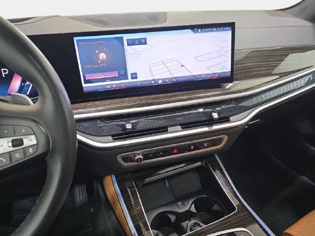 Certified 2024 BMW X5 xDrive40i w/ Premium Package AWD/4WD image 17