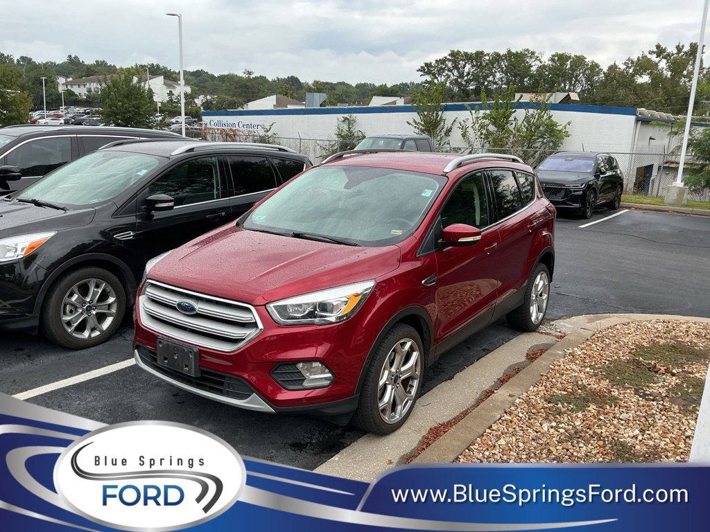 Used 2019 Ford Escape Titanium AWD/4WD image 1