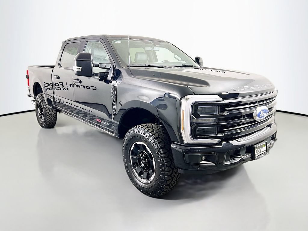 New 2026 Ford F350 Platinum w/ Tremor Off-Road Package