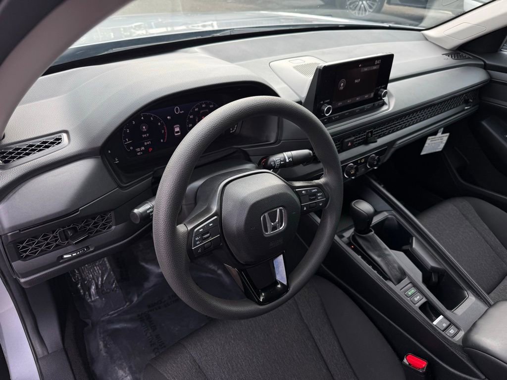 Used 2023 Honda Accord LX image 16