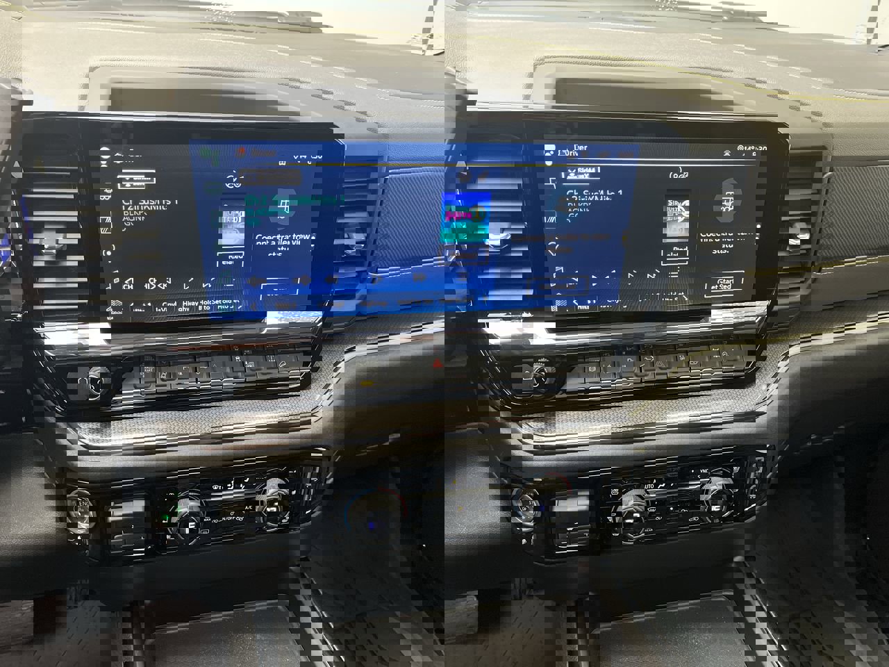 Certified 2024 Chevrolet Silverado 2500 ZR2 w/ Technology Package image 20