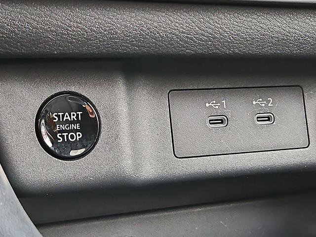 Certified 2025 Nissan Rogue Platinum image 19