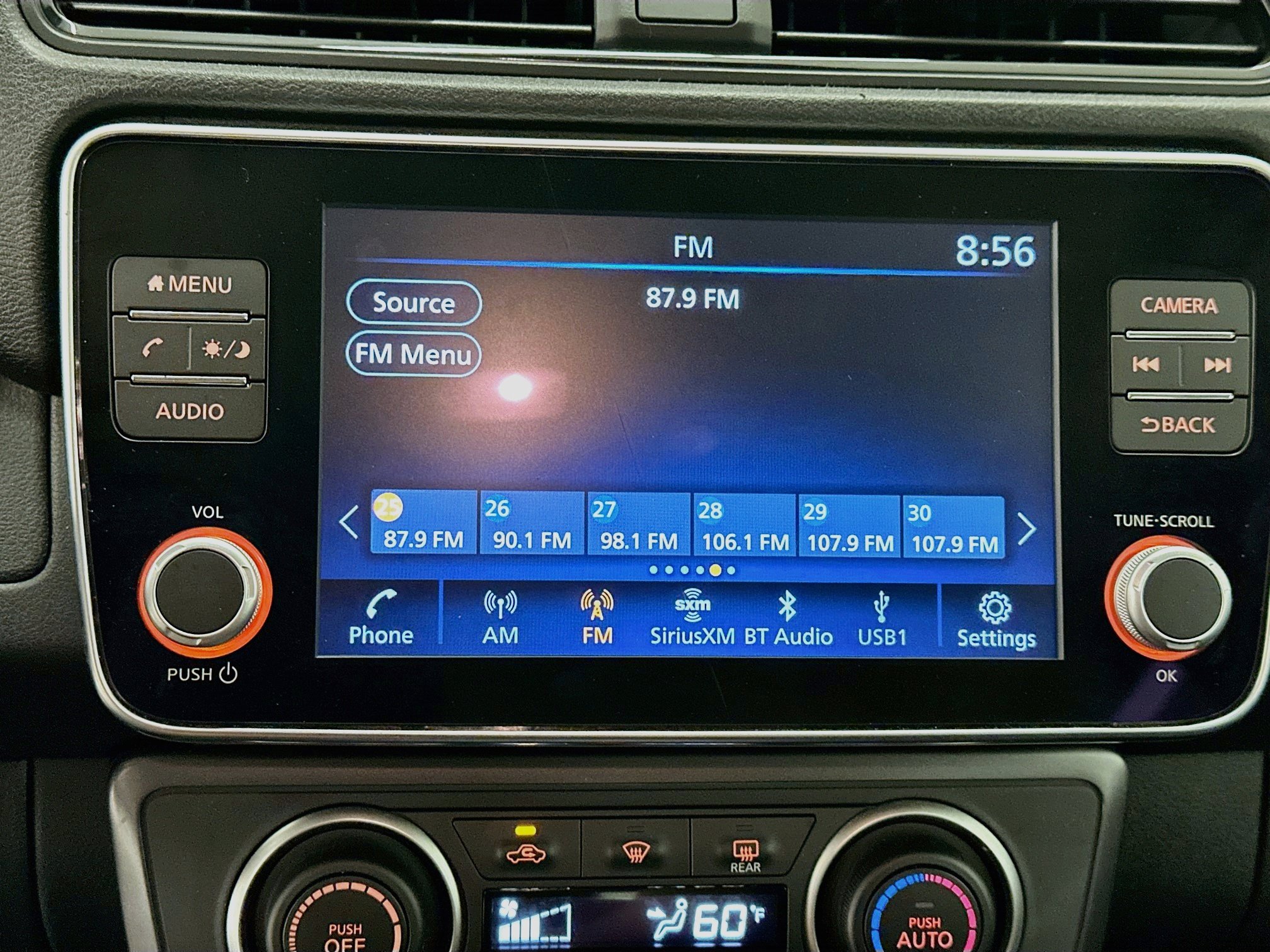 Used 2025 Nissan Leaf S FWD image 21