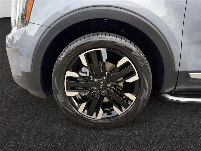 Used 2024 Kia Telluride SX image 15