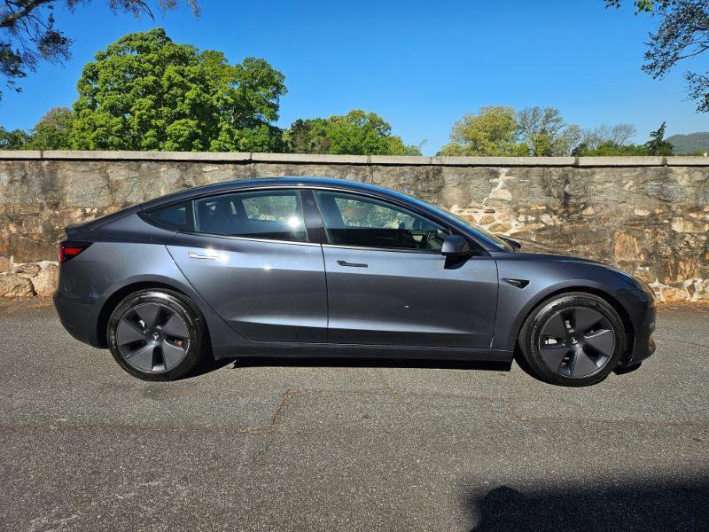 Used 2023 Tesla Model 3 Standard Range RWD image 10