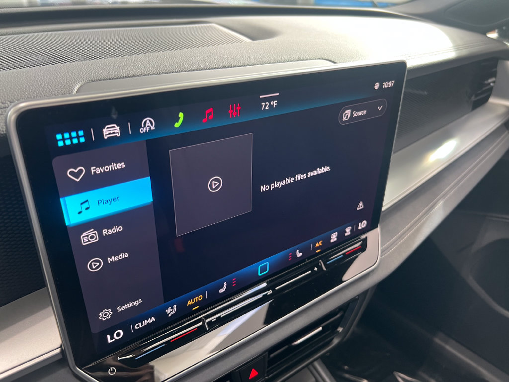 New 2026 Volkswagen Tiguan SE R-Line FWD image 20