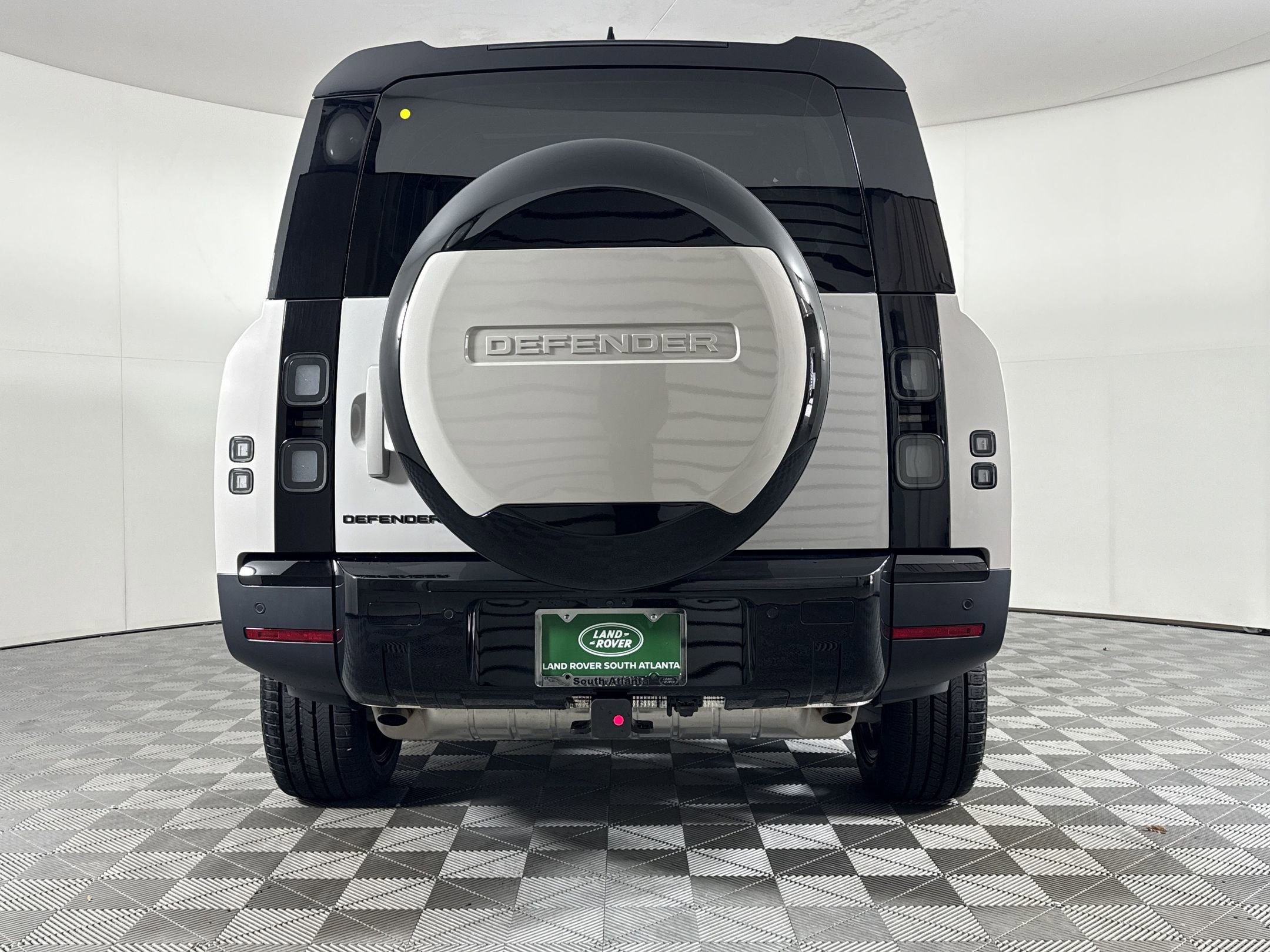 New 2026 Land Rover Defender 130 S AWD/4WD image 11