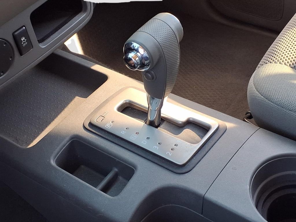 Used 2019 Nissan Frontier SV image 14