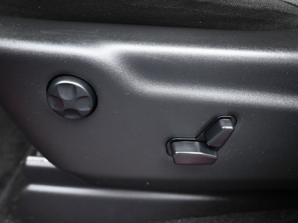 Used 2019 Dodge Durango GT image 12