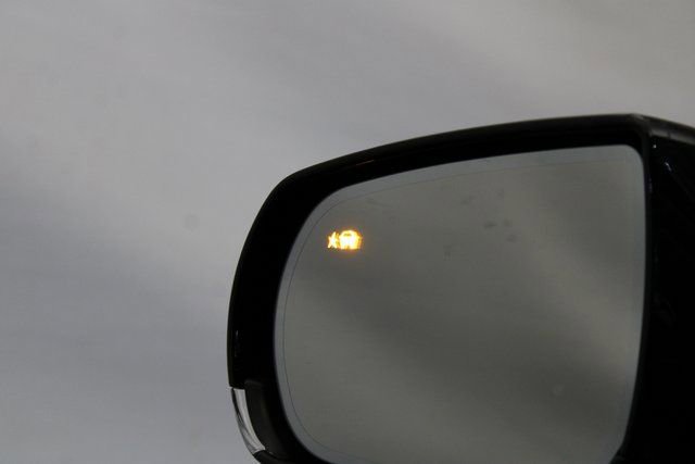 Used 2025 Cadillac CT4 Sport image 27