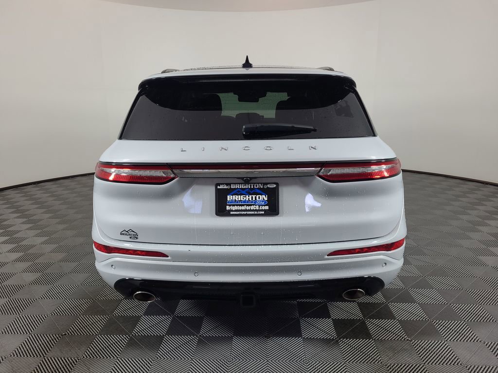 Used 2025 Lincoln Corsair Grand Touring w/ Equipment Group 302A AWD/4WD image 4