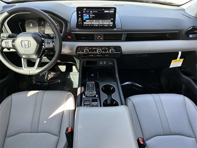 New 2025 Honda Pilot EX-L image 16