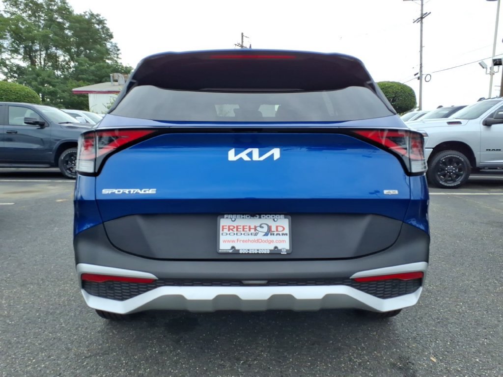 Used 2024 Kia Sportage EX AWD/4WD image 20