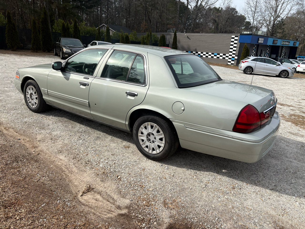 Used 2005 Mercury Grand Marquis GS image 5