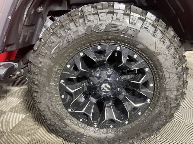 Used 2022 Jeep Gladiator Mojave w/ Cold Weather Group image 25