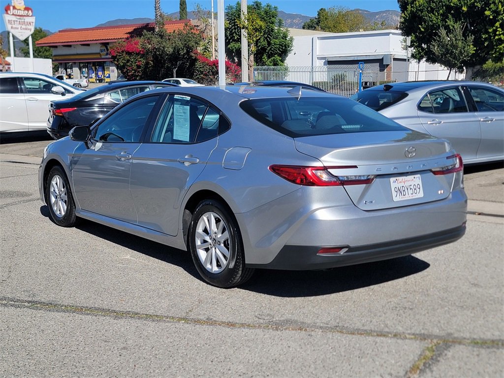 Used 2025 Toyota Camry LE image 6
