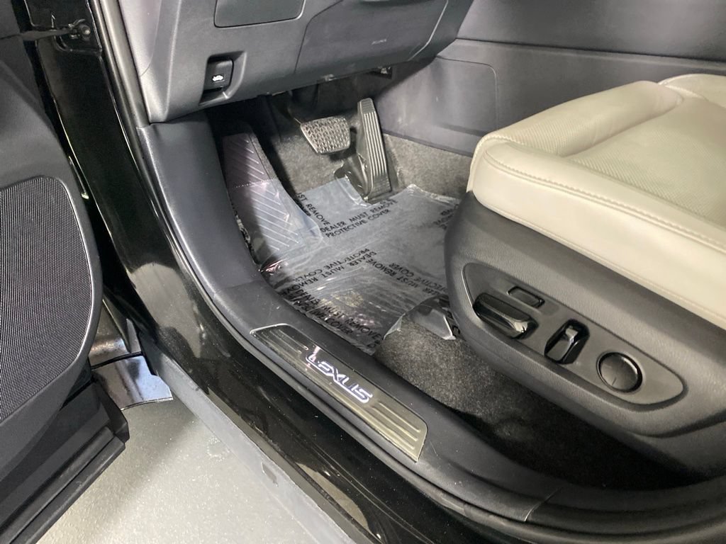 Certified 2026 Lexus TX 350 AWD w/ Technology Package image 27
