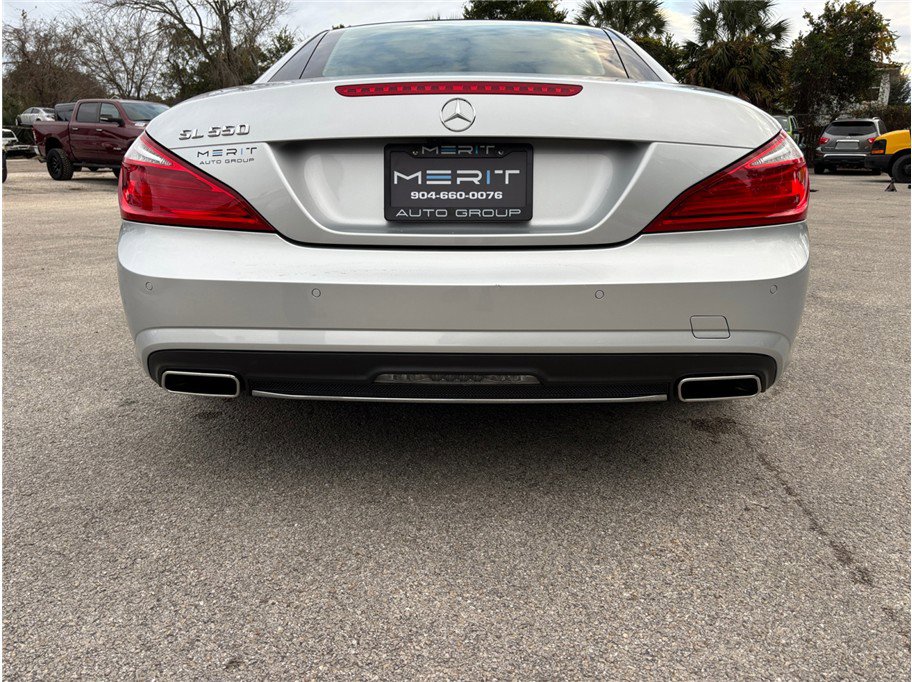 Used 2015 Mercedes-Benz SL 550 image 16