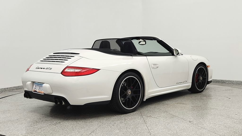 Used 2012 Porsche 911 Carrera GTS RWD image 15