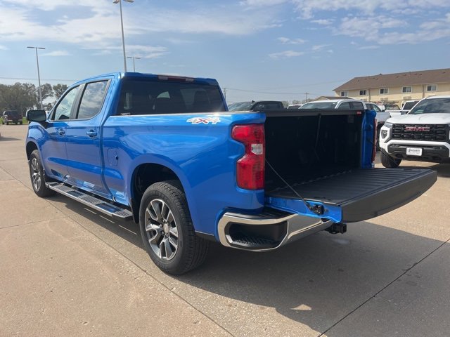 Used 2025 Chevrolet Silverado 1500 LT image 8