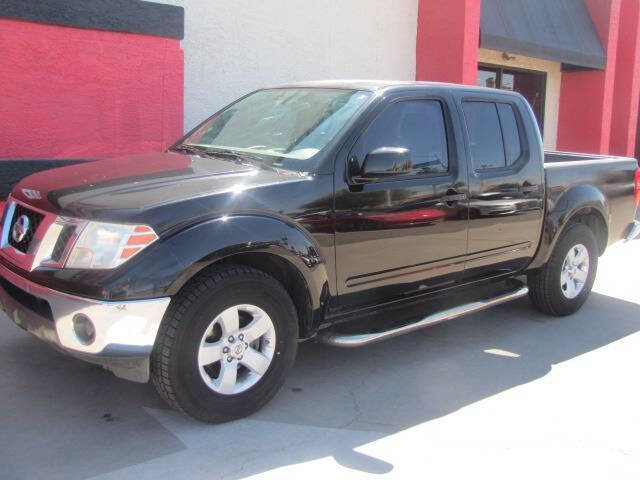 Used 2010 Nissan Frontier SE image 6