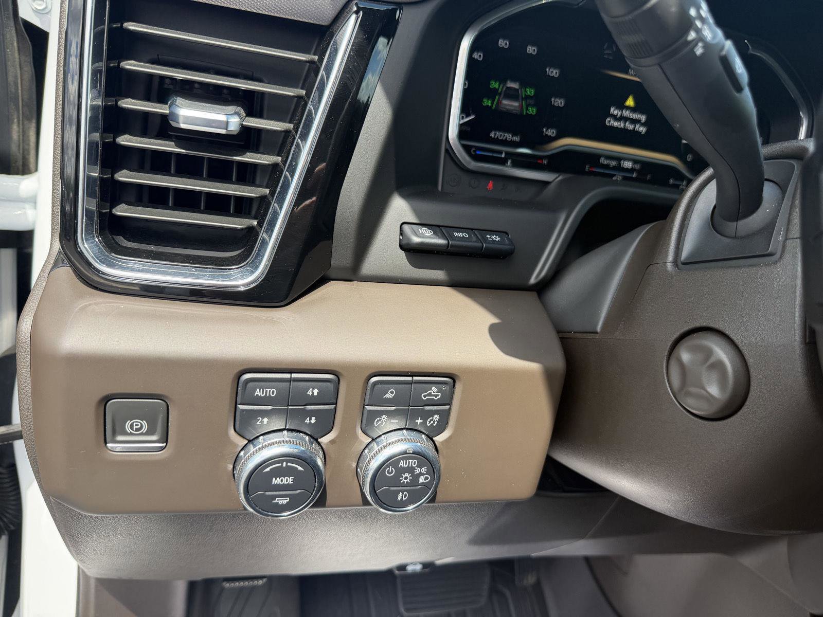 Used 2023 GMC Sierra 1500 Denali w/ Denali Reserve Package AWD/4WD image 27