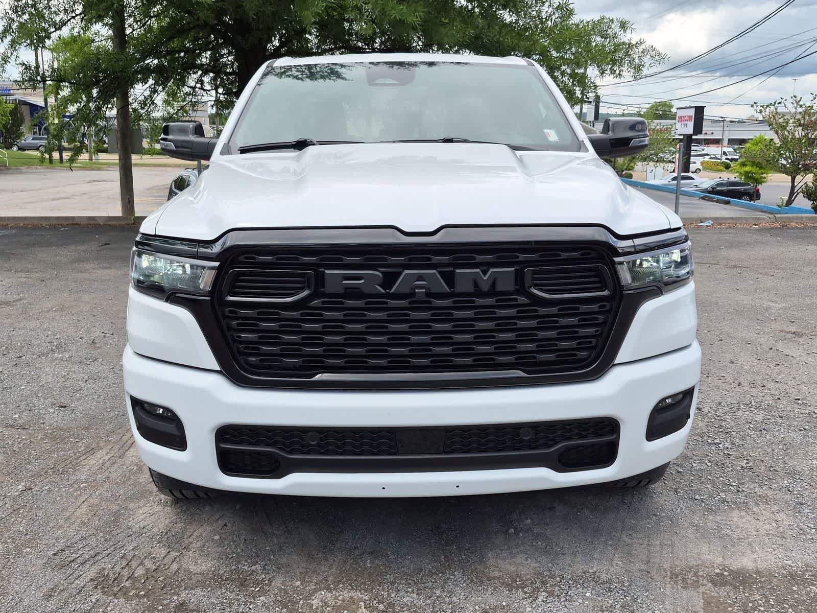 Used 2026 RAM 1500 Big Horn w/ Night Edition AWD/4WD image 3