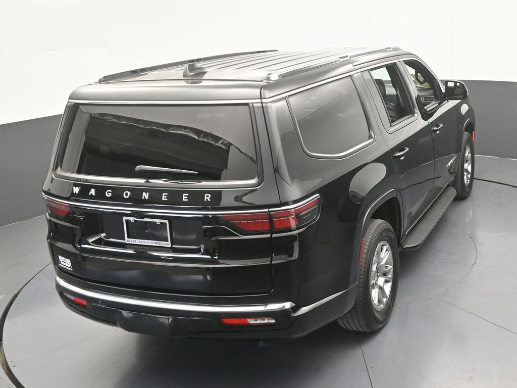 Used 2023 Jeep Wagoneer 4WD image 58