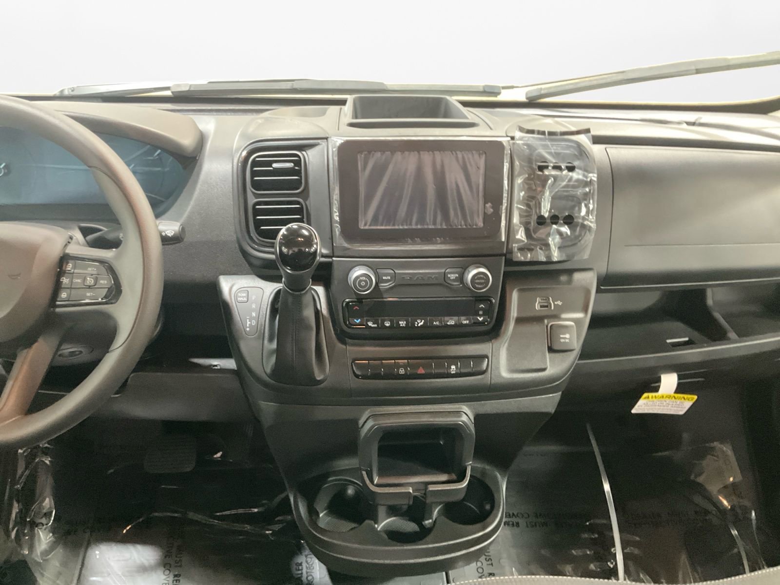 Used 2025 RAM ProMaster 1500 w/ Convenience Group image 11