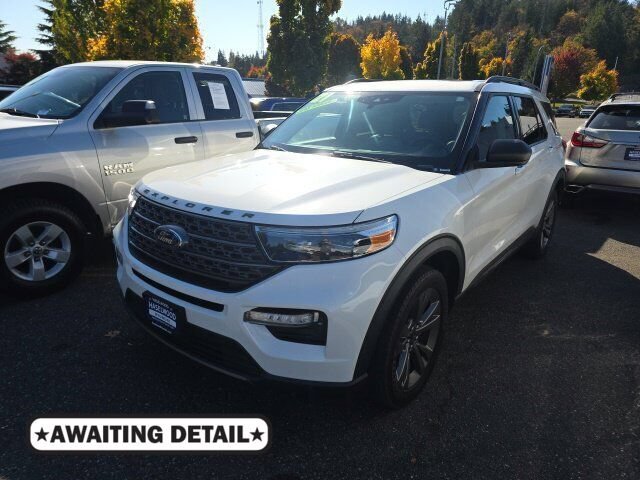 Used 2021 Ford Explorer XLT w/ Equipment Group 202A AWD/4WD image 1