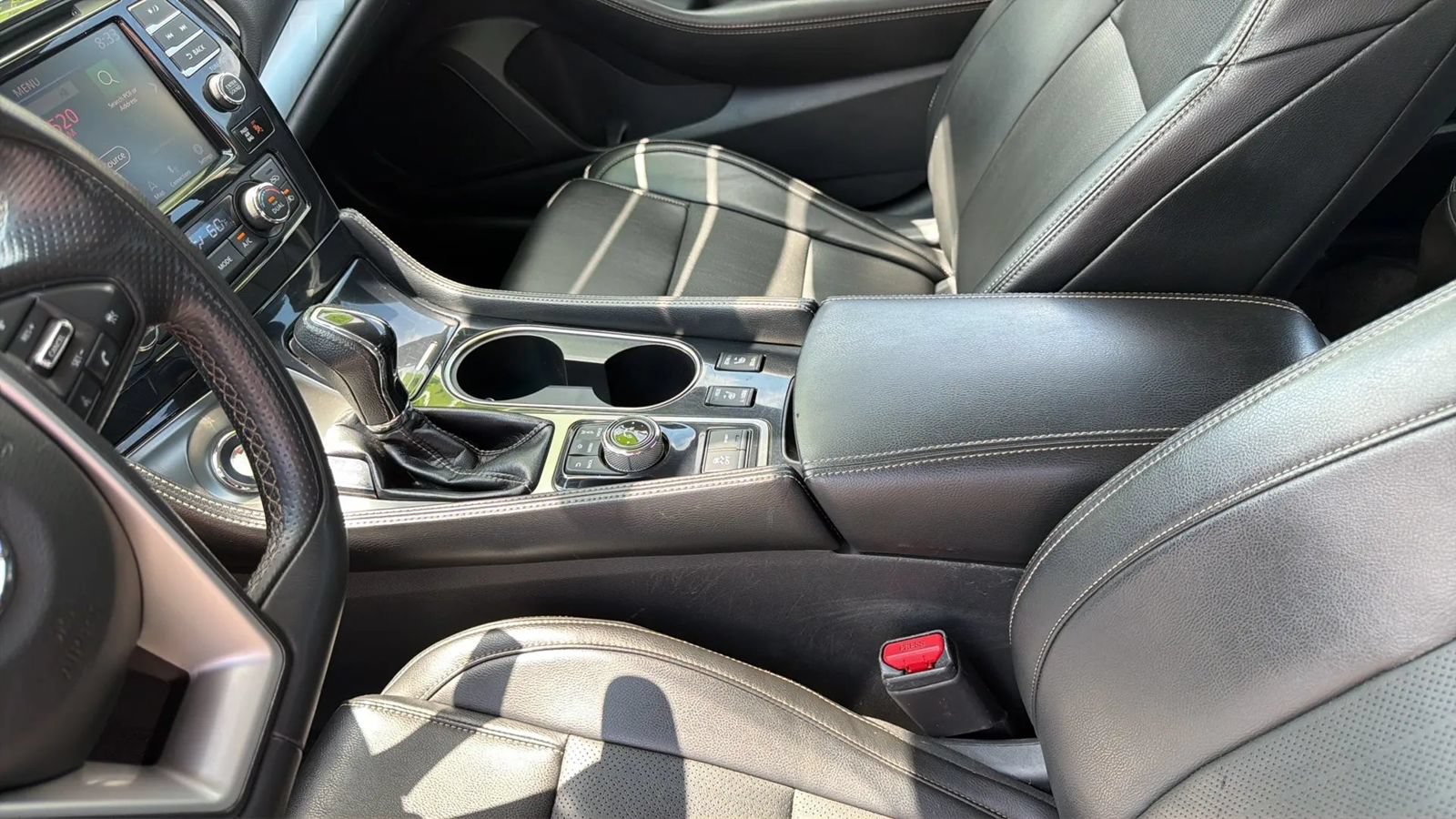 Used 2020 Nissan Maxima 3.5 SV w/ Floor Mat Group FWD image 14