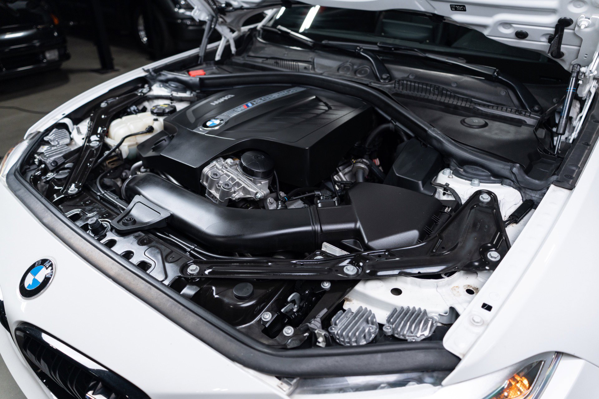 Used 2016 BMW M2 RWD image 17