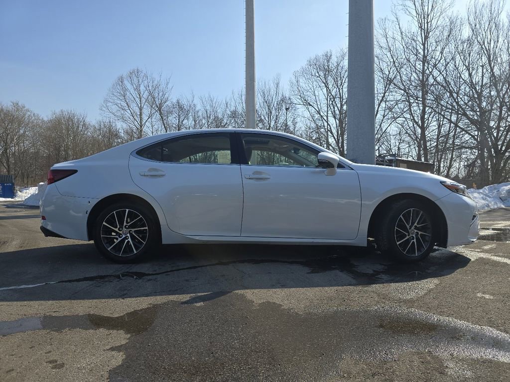 Used 2017 Lexus ES 350 image 16