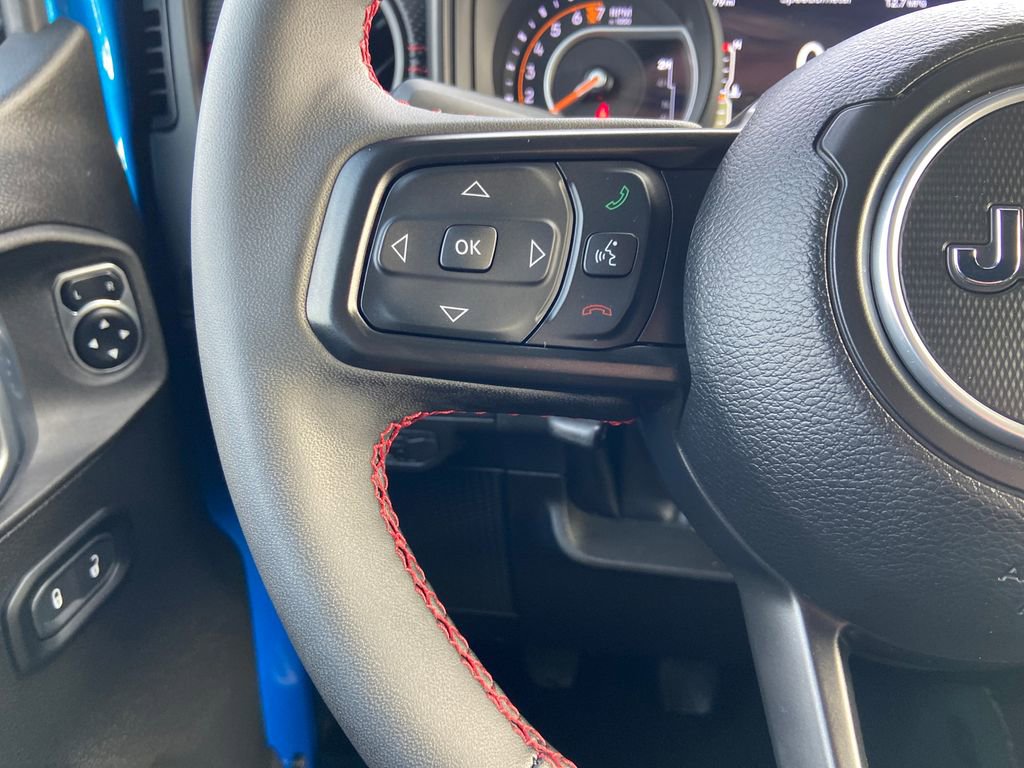 Used 2024 Jeep Gladiator Rubicon w/ Safety Group image 21