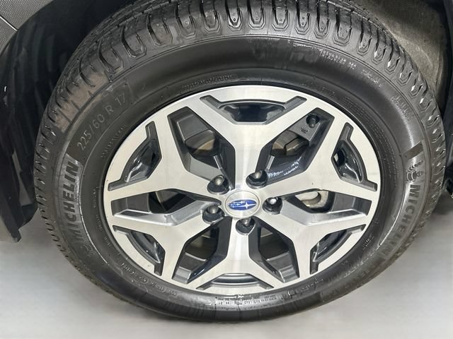 Used 2019 Subaru Forester Premium AWD/4WD image 14