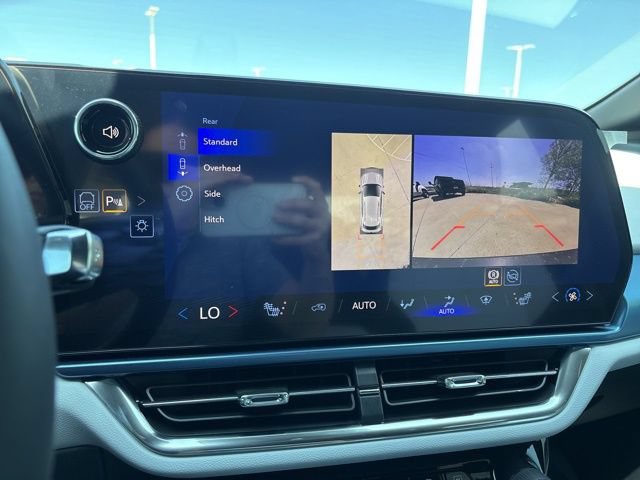 New 2026 Chevrolet Equinox EV LT FWD image 20