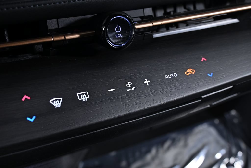 Certified 2023 Nissan Ariya FWD image 19