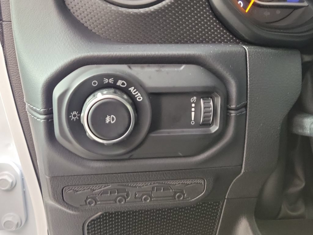 New 2027 Jeep Wrangler Unlimited Rubicon AWD/4WD image 13