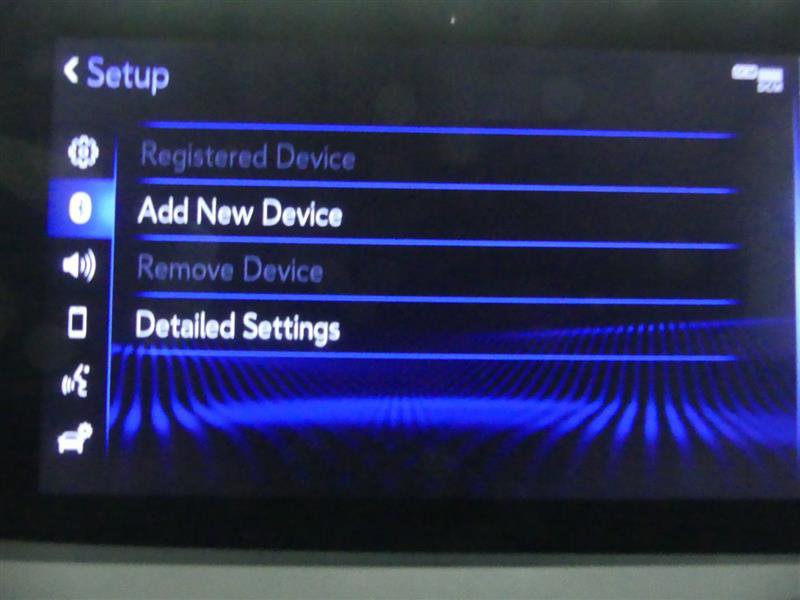 Used 2022 Lexus ES 300h w/ Premium Package image 11