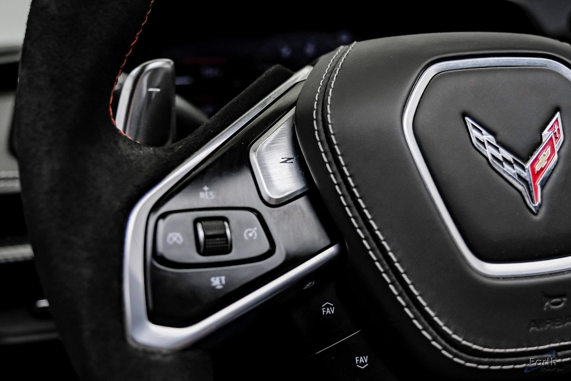 Used 2021 Chevrolet Corvette Stingray Premium Cpe w/ Z51 Performance Package RWD image 51