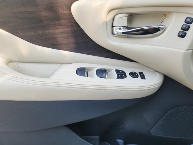 Used 2024 Nissan Murano Platinum w/ Cargo Package FWD image 23
