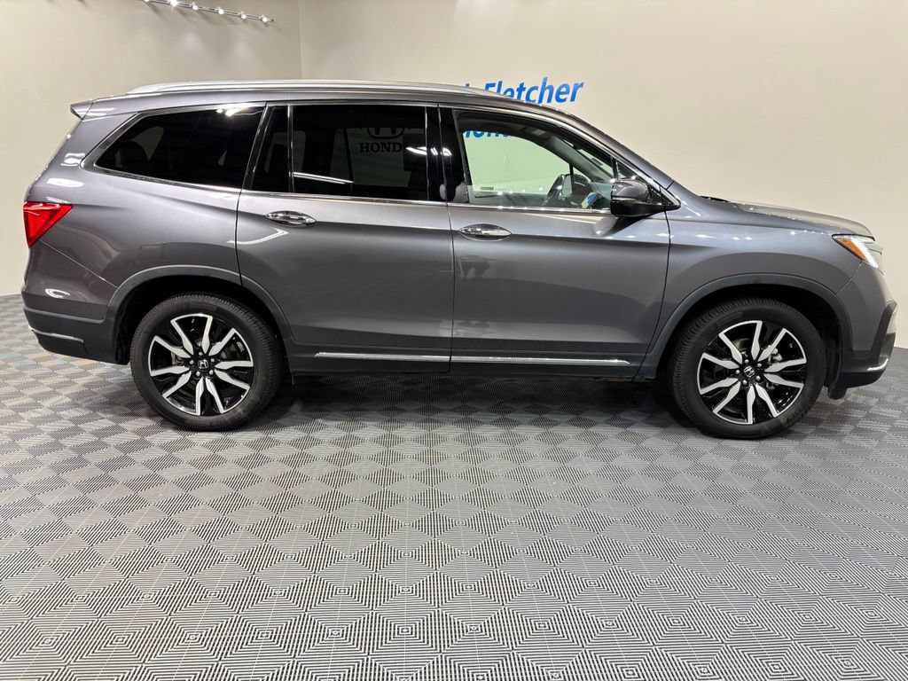 Used 2019 Honda Pilot Touring image 7