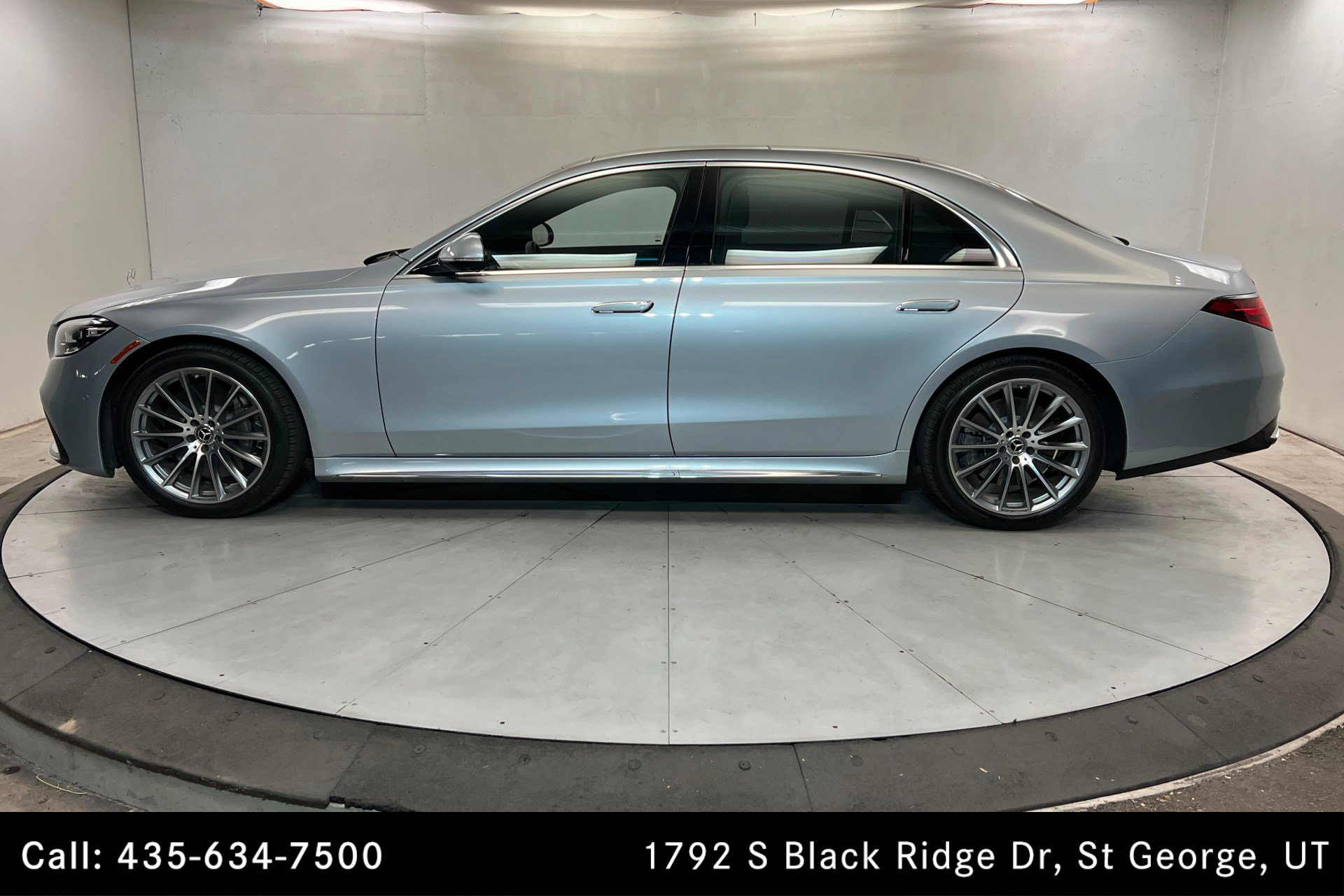 Certified 2022 Mercedes-Benz S 580 4MATIC Sedan image 2
