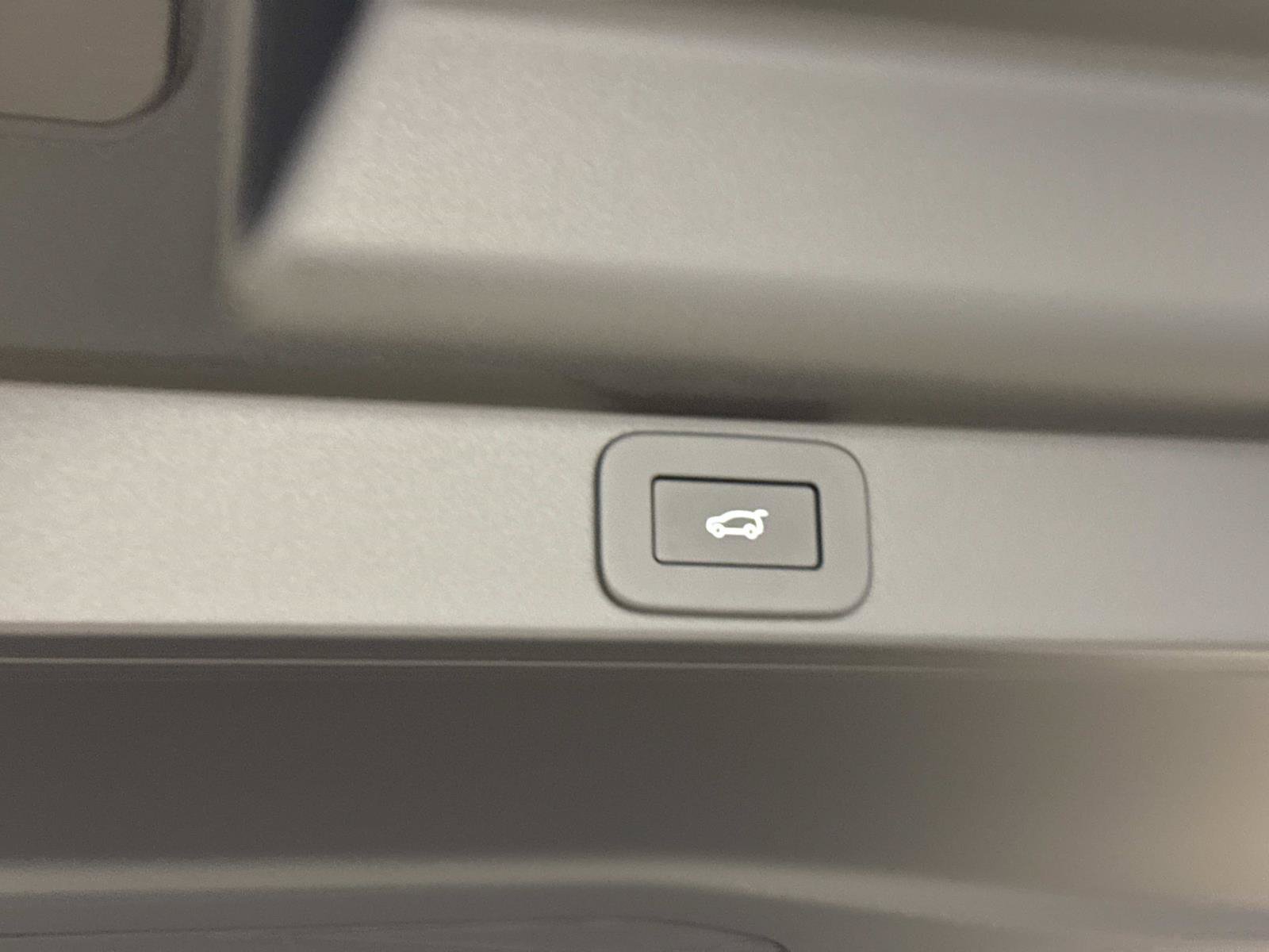 New 2027 Land Rover Range Rover SE AWD/4WD image 12