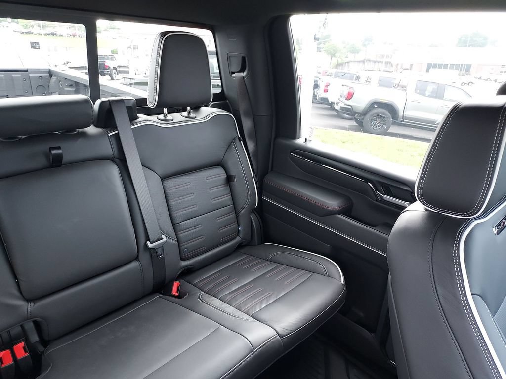 Used 2026 GMC Sierra 2500 AT4X AWD/4WD image 14