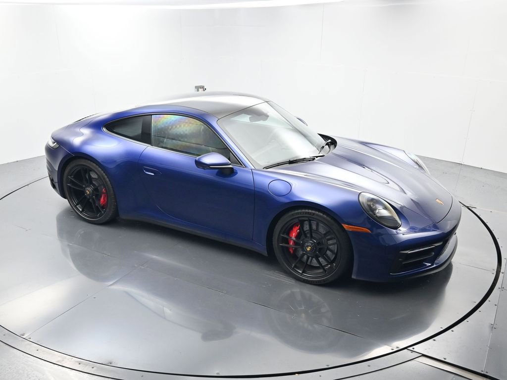 Certified 2024 Porsche 911 Carrera GTS RWD image 40