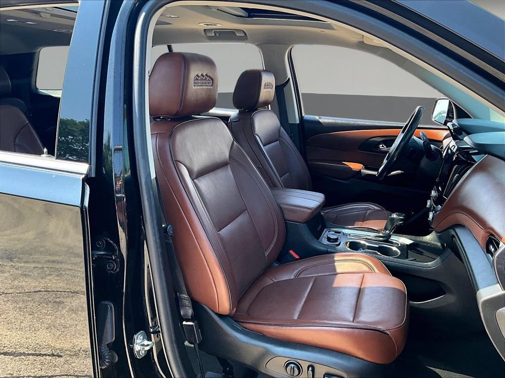 Used 2019 Chevrolet Traverse High Country AWD/4WD image 34