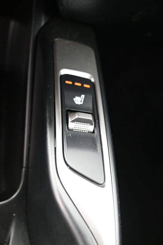 Used 2025 Kia Sorento S image 27